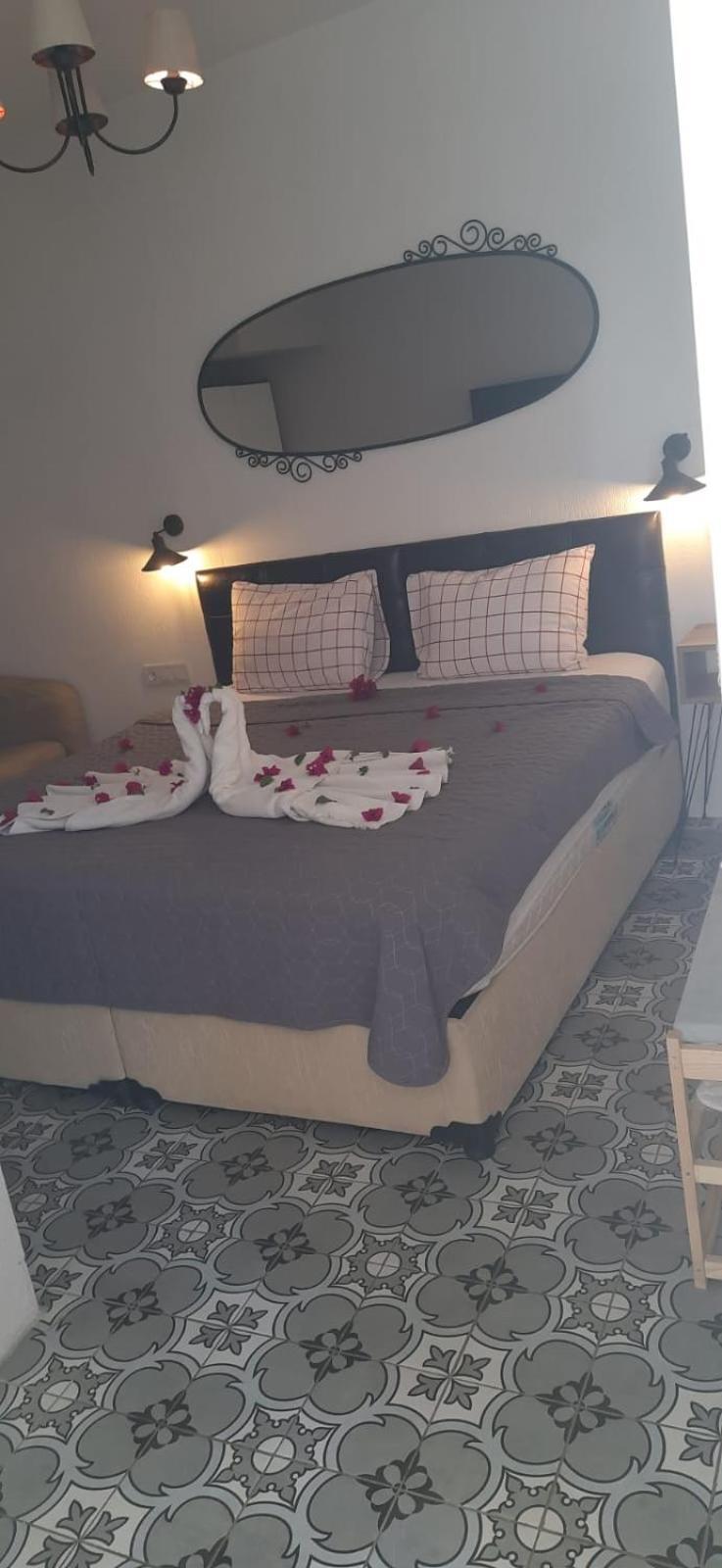 Bed and Breakfast Arden'S House à Bodrum Extérieur photo